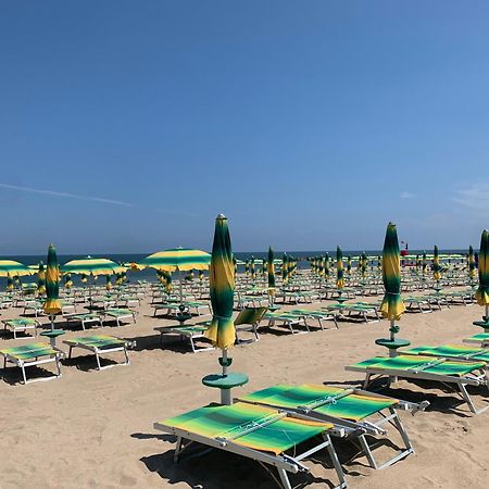 Апартаменты Conero-30Mt Dalla Spiaggia Di Sabbia-Bilocale E Corte-Delfino Порто-Потенца-Пичена Экстерьер фото